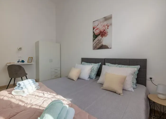 Casa Astra By Briskva * Marcana